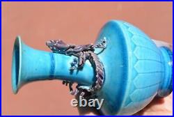 1930's Chinese Turquoise Crackle Glaze Sancai Porcelain Vase Relief Dragon