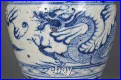 8 Chinese old yuan dynasty Porcelain marked Blue white Dragon flowers plum vase