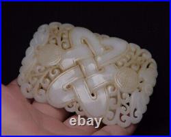 81g China Hand Hollow Carved natural Hetian Jade Chinese knot statue Belt Buckle
