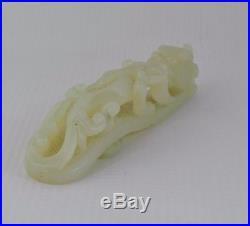 A Fine Quality Chinese Antique Carved Jediate Jade Serpent / dragon Belt Hook