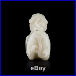 ANTIQUE 16-18thC CHINESE WHITE JADE CARVING OF A PIXIU DRAGON