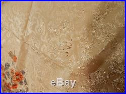 Antique Chinese Cream Silk Screen Damask Weave Dragon Floral Vase Piano Shawl