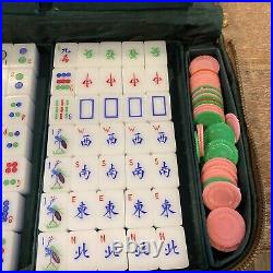 Antique Chinese Mah Jong set Dragon covered box 142 Tiles Well Built