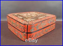 Antique Chinese Red and Black Lacquer box with Gilt panel dragons! 10 inches