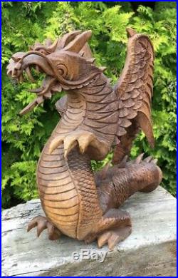 Beautiful Vintage Hand Carved Wooden Chinese Oriental Dragon