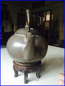 Big Antique chinese teapot yixing 19 th C. Dragon marked