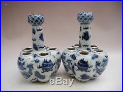 Chinese A Pair Blue White Dragons Porcelain Tulip Vases Mark