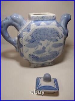 Chinese Blue White Octagonal Tea Pot Foo Dog Dragon