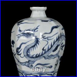 Chinese Blue&White Porcelain HandPainted Exquisite Dragon Pattern Vase 18687