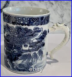 Chinese Export Porcelain 3 Blue Canton Mugs Dragon Handle Qianlong Qing dynasty