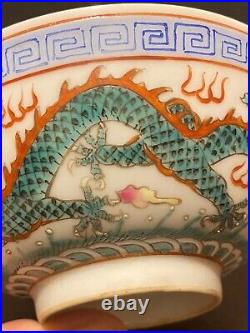Chinese Famille rose Blue &White Handpainted Dragon Bowl Signed Porcelain China