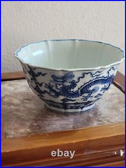 Chinese Porcelain Blue&white Dragon Bowl