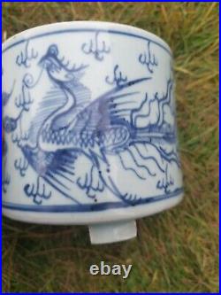 Chinese blue and white censer lwith dragon and phoenix chasing each other