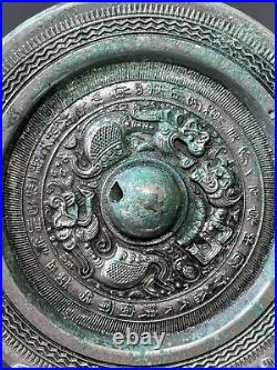 Chinese bronze mirror Dragon&Tiger pattern ornament round mirror with words