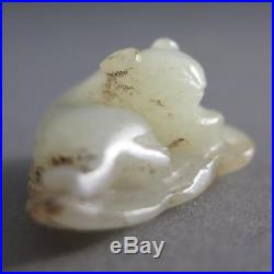 Fine Antique Chinese 18th Century Carving Of A Cat Or Dragon Leaf White Jade