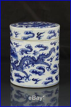 Large Antique Chinese 19th C Kangxi Style Blue & White Dragons Pot / Tea Caddy