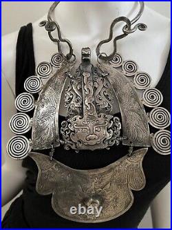 MIAO CHINESE HILL TRIBE Antique Silver Collar Dragon Necklace