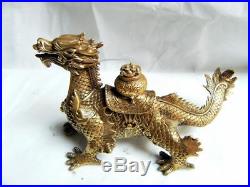 Old Chinese bronze hand-carved Dragon Cornucopia statue