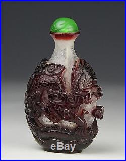 SPECTACULAR ANTIQUE CHINESE CUT OVERLAY GLASS SNUFF BOTTLE W DESIGN OF DRAGON