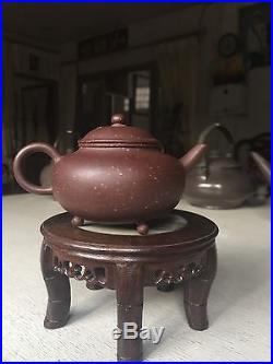 Small Antique chinese teapot yixing 19 th C. Gold&brown Dragon Marked. RARE